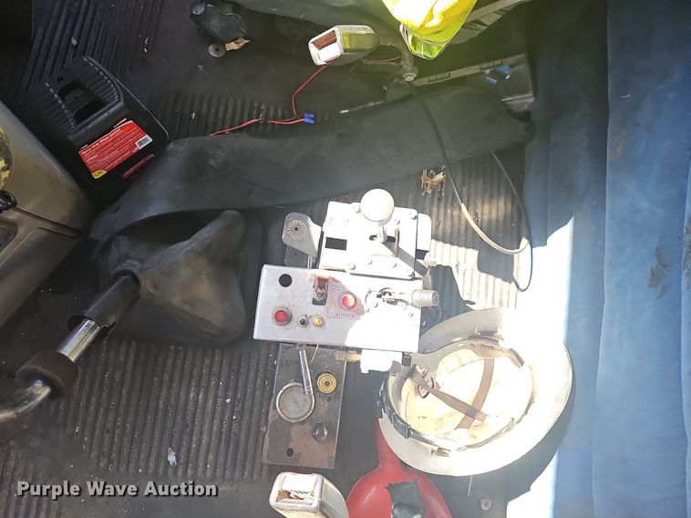 image for item NP9025 2005 Freightliner Columbia  dump truck