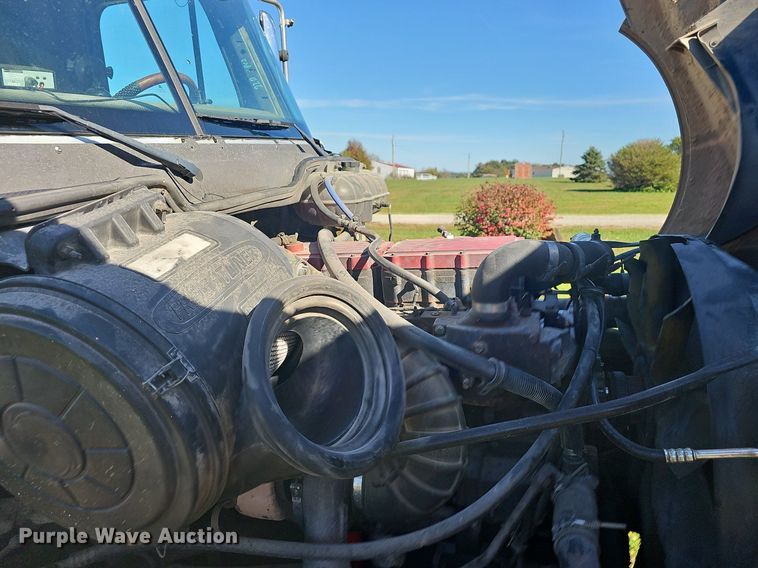 image for item NP9025 2005 Freightliner Columbia  dump truck