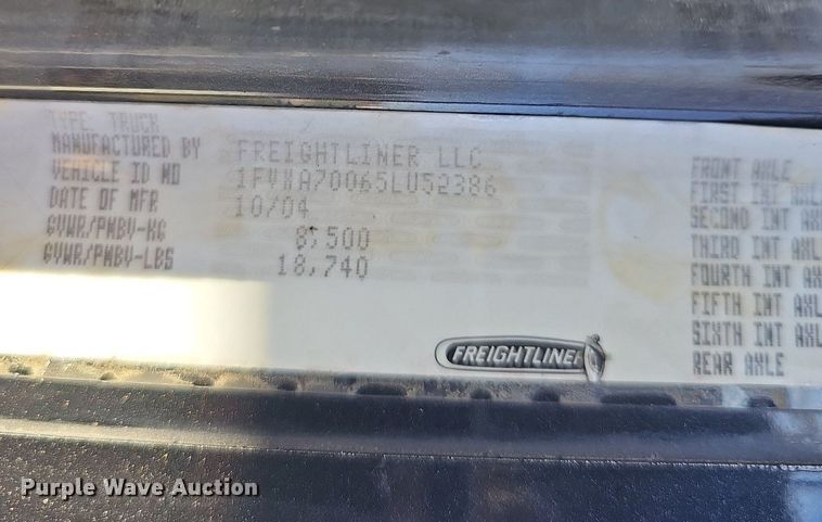 image for item NP9025 2005 Freightliner Columbia  dump truck