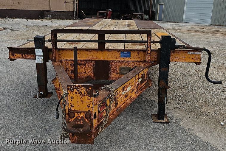 image for item NP9046 1995 CZ  equipment trailer