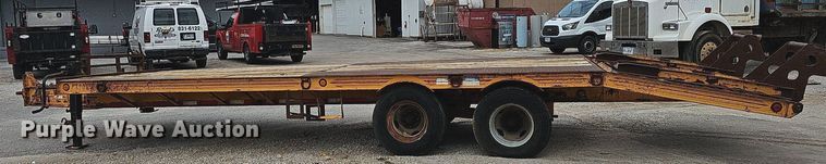 image for item NP9046 1995 CZ  equipment trailer