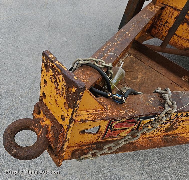 image for item NP9046 1995 CZ  equipment trailer