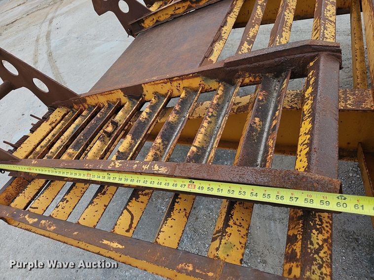 image for item NP9046 1995 CZ  equipment trailer