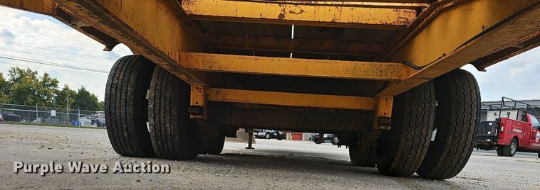 image for item NP9046 1995 CZ  equipment trailer