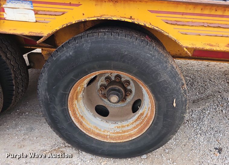 image for item NP9046 1995 CZ  equipment trailer