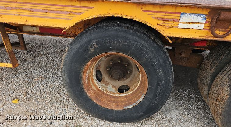 image for item NP9046 1995 CZ  equipment trailer