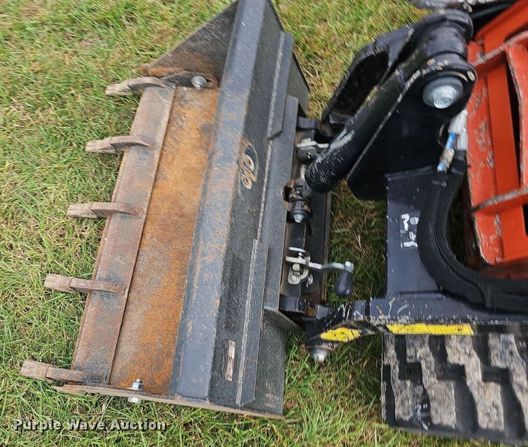 image for item NP9047 2019 Ditch Witch SK1050  compact utility loader