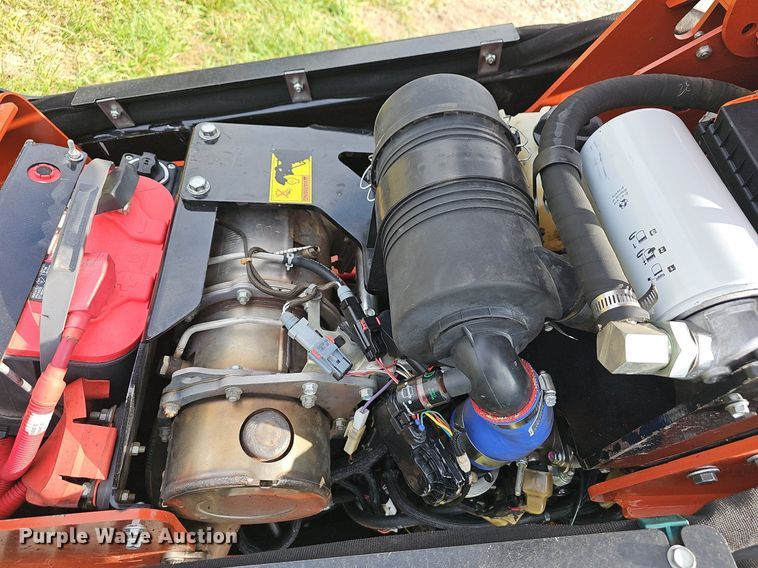 image for item NP9047 2019 Ditch Witch SK1050  compact utility loader