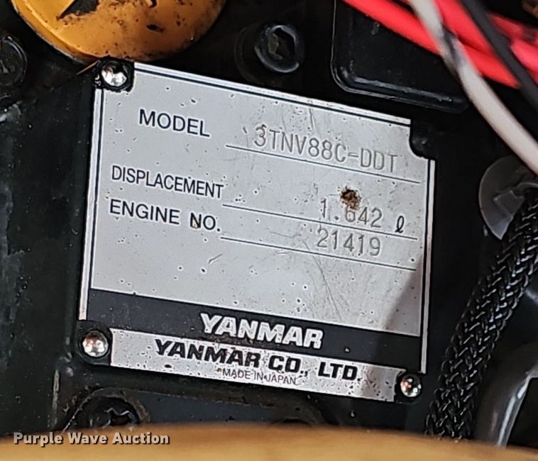 image for item NP9047 2019 Ditch Witch SK1050  compact utility loader