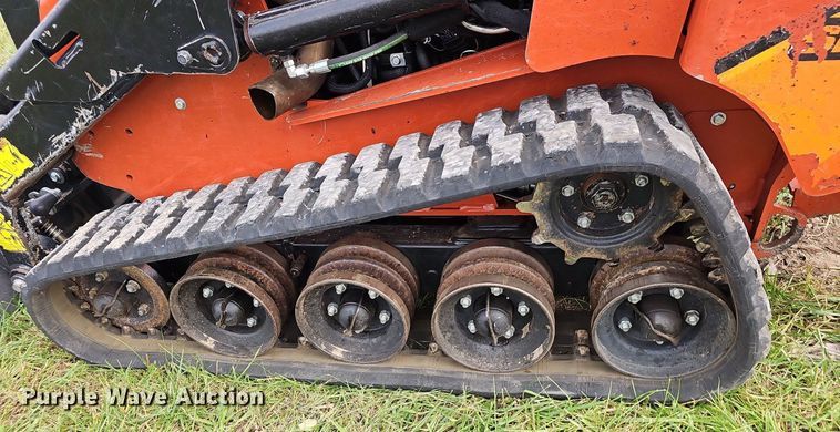 image for item NP9047 2019 Ditch Witch SK1050  compact utility loader