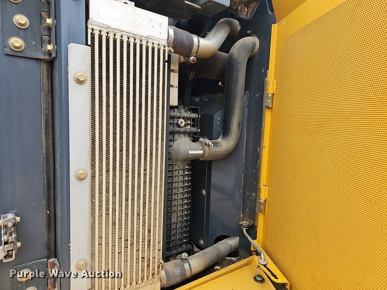 image for item NP9057 2012 John Deere 544K  wheel loader