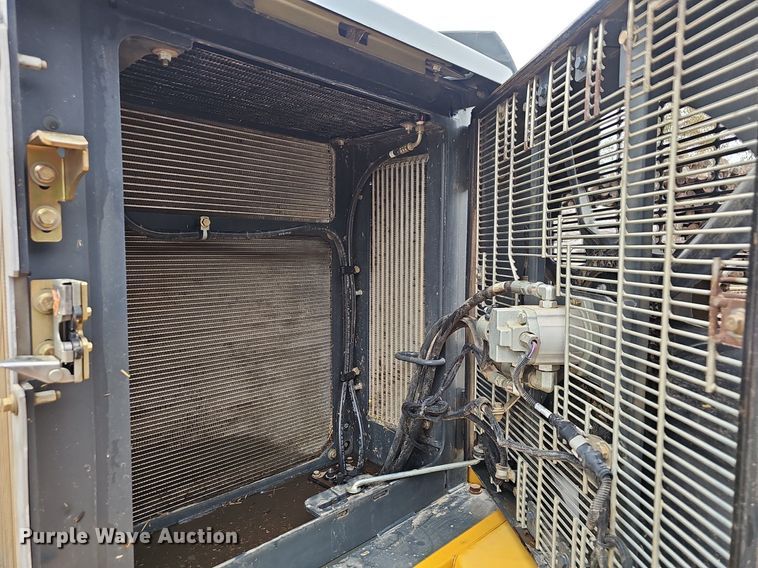 image for item NP9057 2012 John Deere 544K  wheel loader