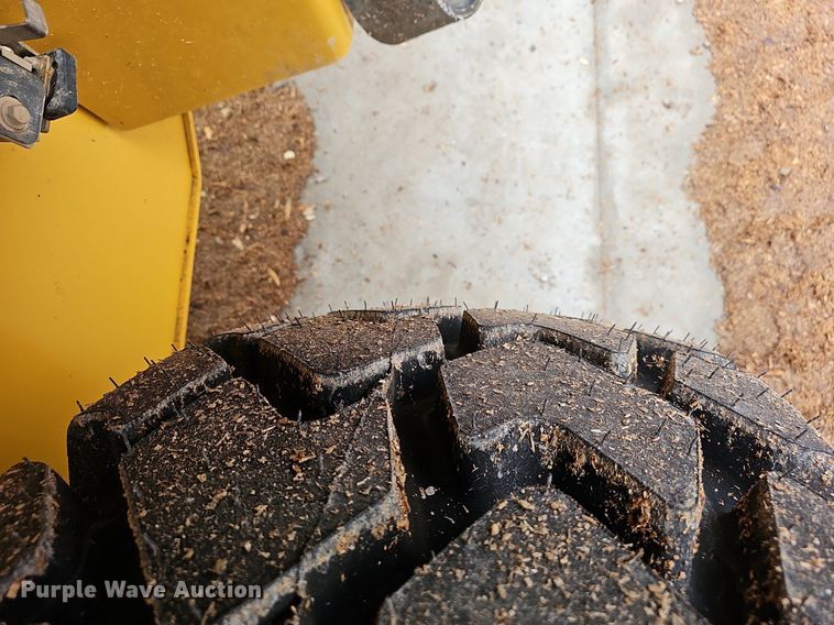 image for item NP9057 2012 John Deere 544K  wheel loader