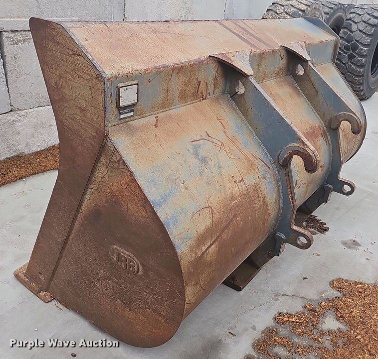 image for item NP9059 JRB 555L  102"W bucket