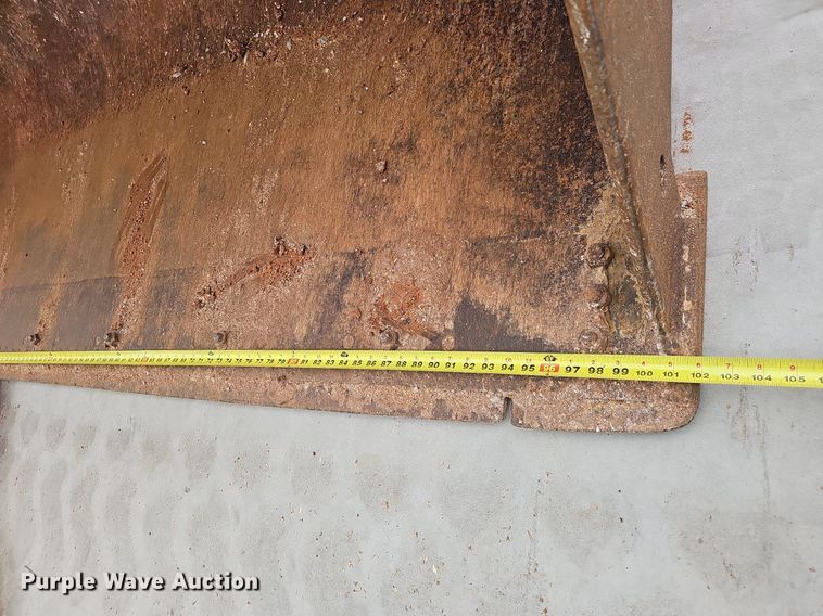 image for item NP9059 JRB 555L  102"W bucket