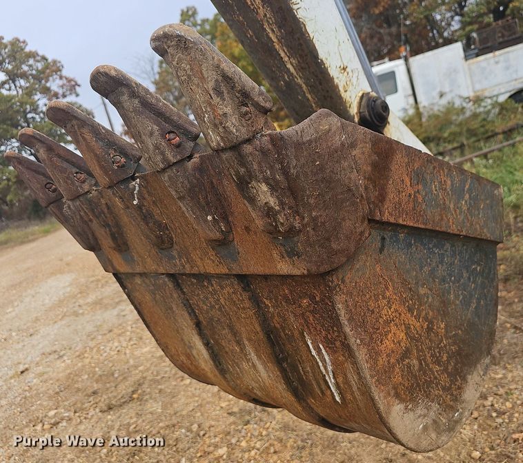 image for item NP9060 Bobcat 811  skid steer backhoe