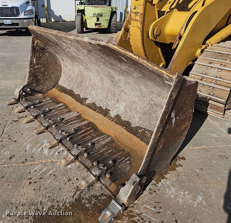 image for item NP9092 2007 Caterpillar 953C  track loader