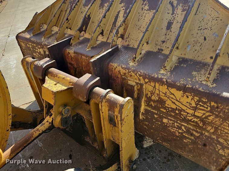 image for item NP9092 2007 Caterpillar 953C  track loader