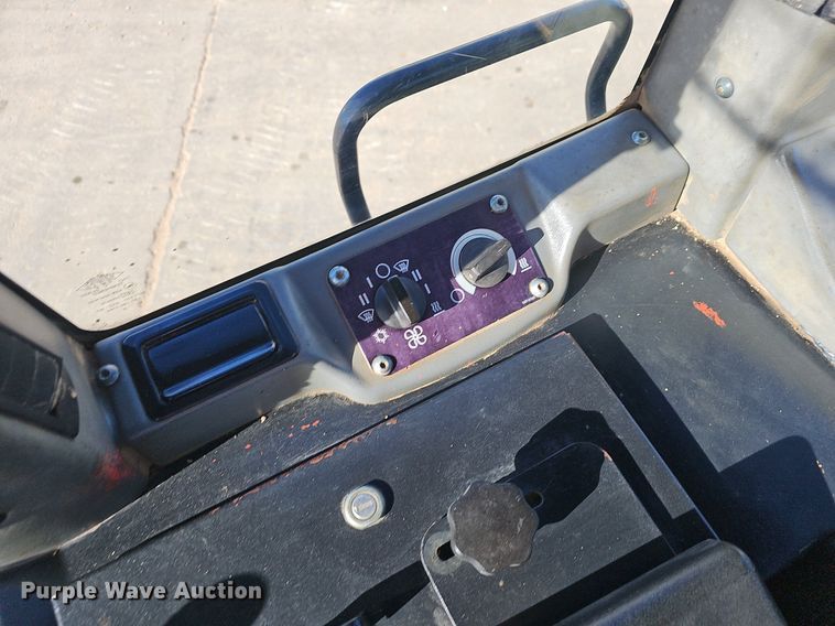 image for item NP9092 2007 Caterpillar 953C  track loader