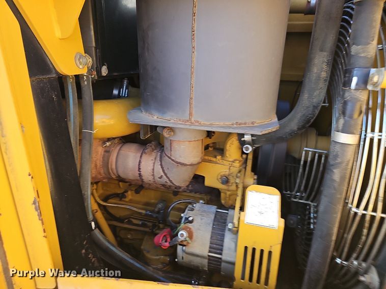 image for item NP9092 2007 Caterpillar 953C  track loader