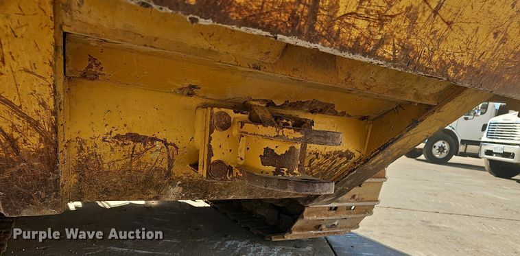 image for item NP9092 2007 Caterpillar 953C  track loader