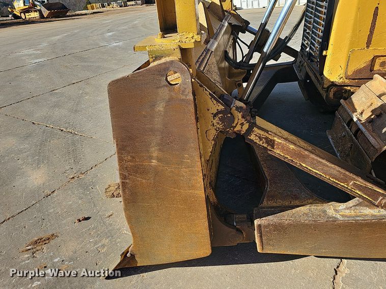 image for item NP9093 2012 Caterpillar D6T XW  dozer