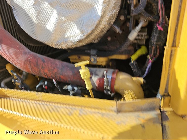 image for item NP9093 2012 Caterpillar D6T XW  dozer