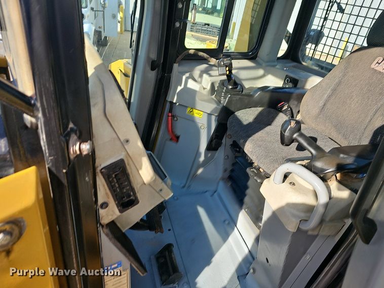 image for item NP9093 2012 Caterpillar D6T XW  dozer