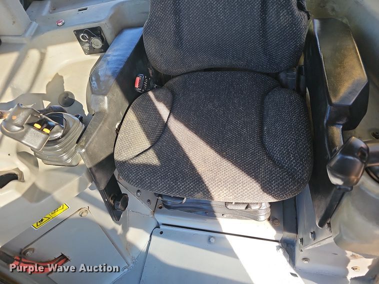 image for item NP9093 2012 Caterpillar D6T XW  dozer