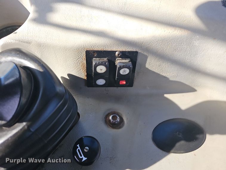 image for item NP9093 2012 Caterpillar D6T XW  dozer