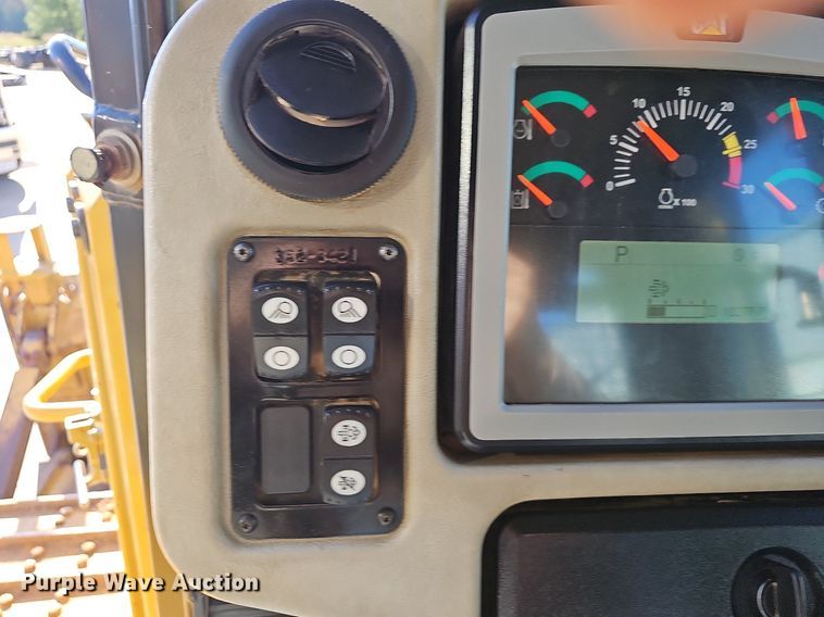 image for item NP9093 2012 Caterpillar D6T XW  dozer