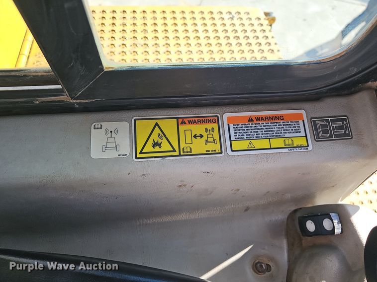 image for item NP9093 2012 Caterpillar D6T XW  dozer