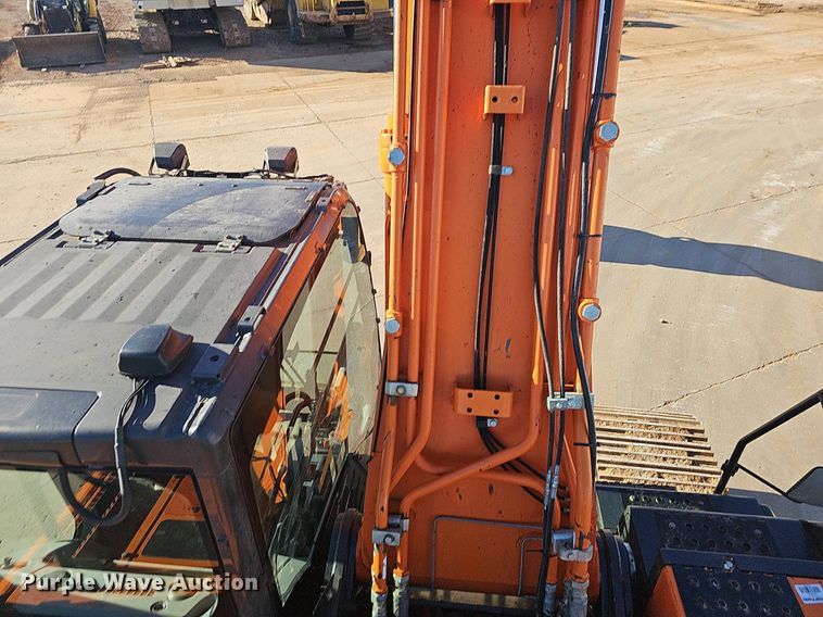 image for item NP9094 Hitachi ZX350LC-6N  excavator