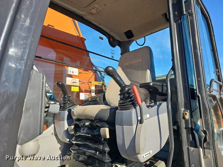 image for item NP9094 Hitachi ZX350LC-6N  excavator