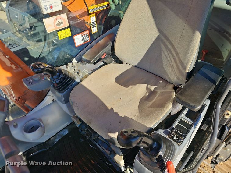 image for item NP9094 Hitachi ZX350LC-6N  excavator