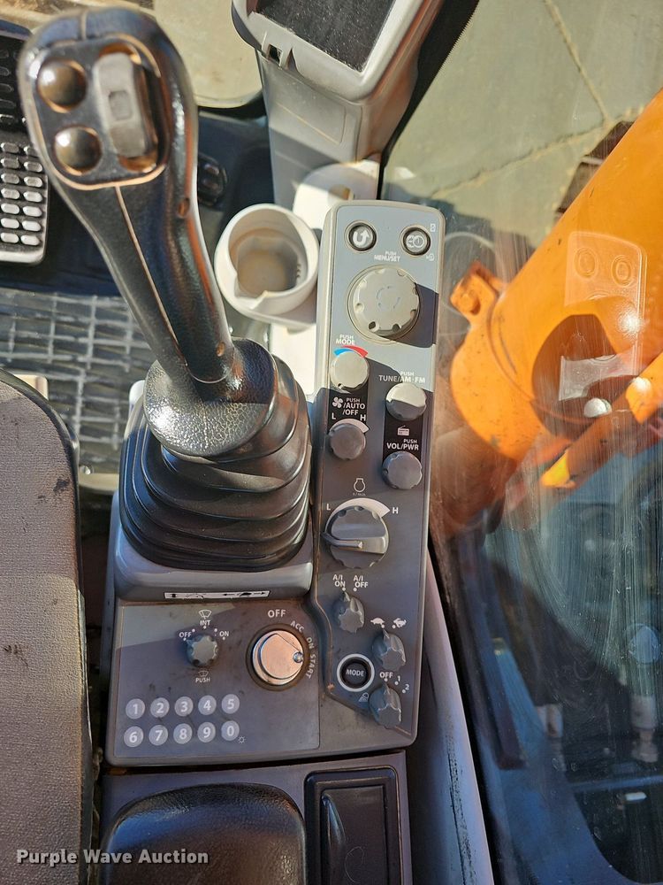 image for item NP9094 Hitachi ZX350LC-6N  excavator