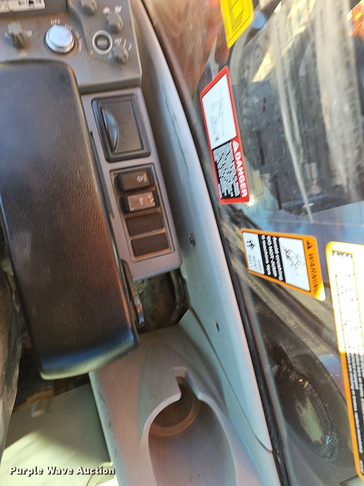 image for item NP9094 Hitachi ZX350LC-6N  excavator