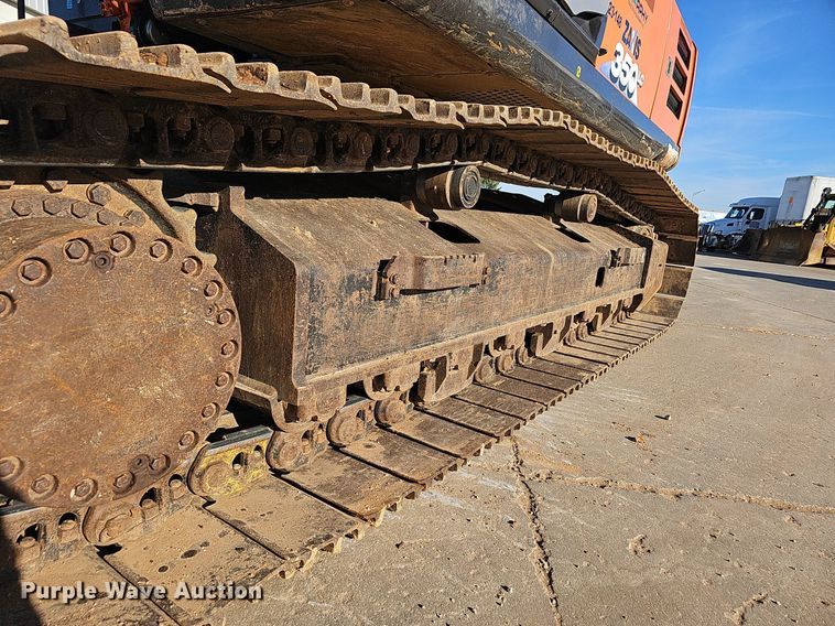 image for item NP9094 Hitachi ZX350LC-6N  excavator