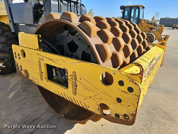 image for item NP9102 2012 Bomag BW213PDH-40  single drum vibratory roller