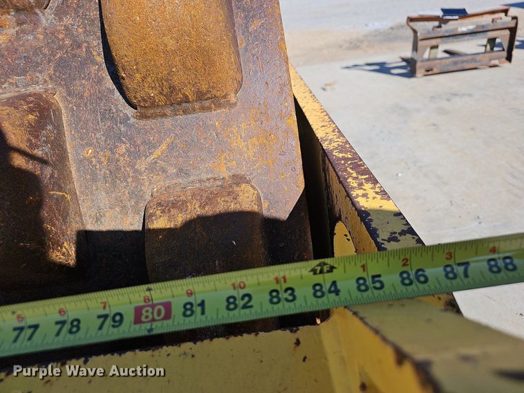 image for item NP9102 2012 Bomag BW213PDH-40  single drum vibratory roller