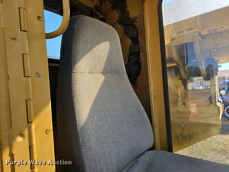 image for item NP9116 1997 Gradall G3WD  wheeled excavator