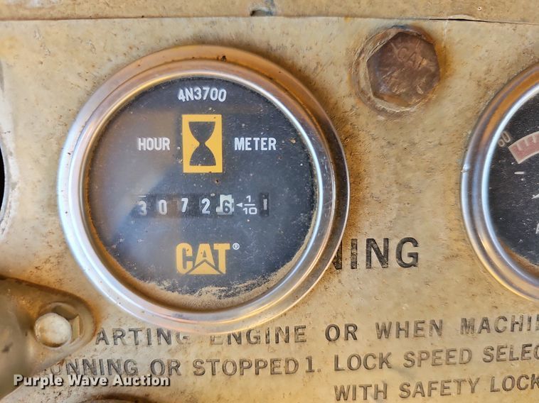 image for item NP9120 1973 Caterpillar 825B  soil compactor