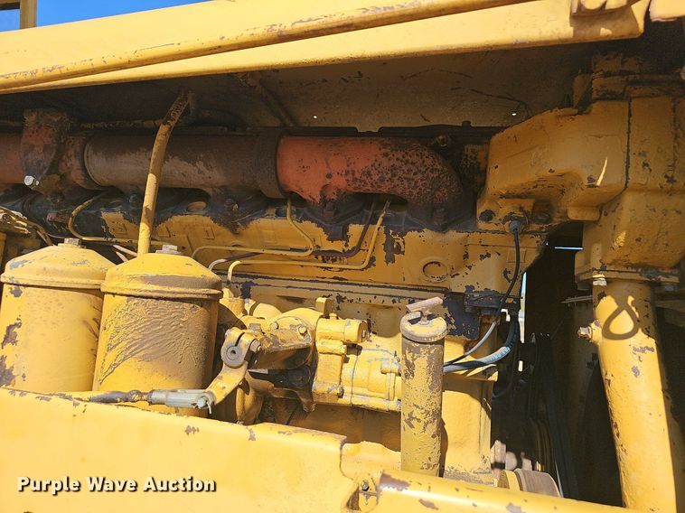 image for item NP9120 1973 Caterpillar 825B  soil compactor