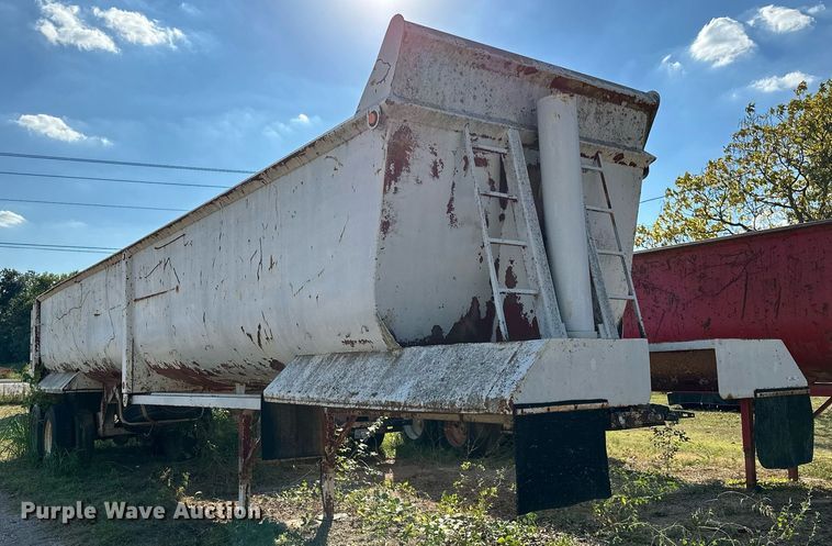 image for item NQ9341 1999 Shop built  end dump trailer