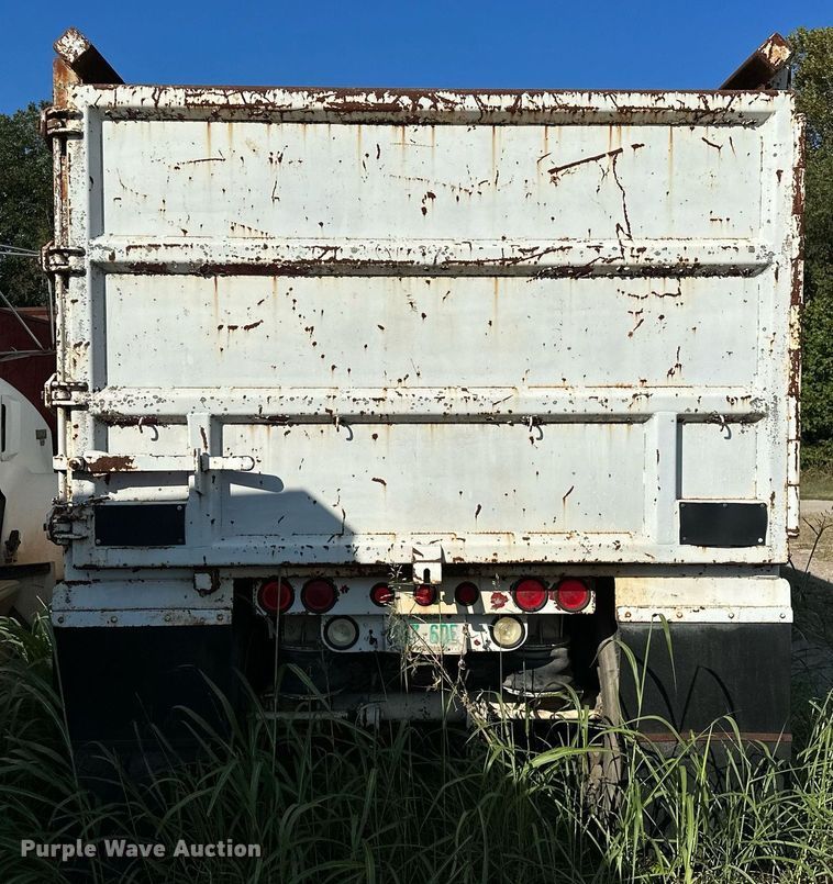 image for item NQ9341 1999 Shop built  end dump trailer