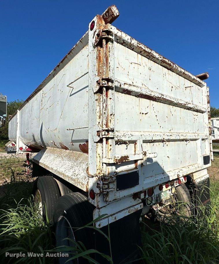 image for item NQ9341 1999 Shop built  end dump trailer