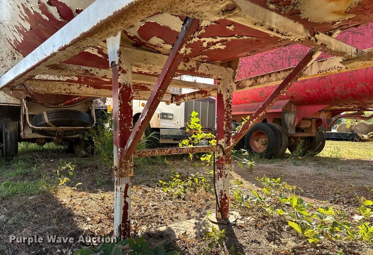 image for item NQ9341 1999 Shop built  end dump trailer