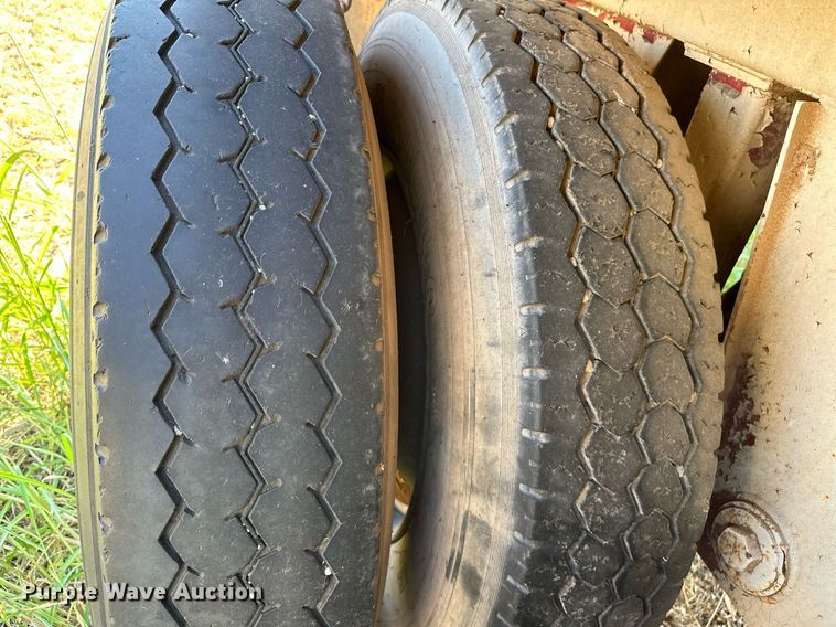 image for item NQ9341 1999 Shop built  end dump trailer