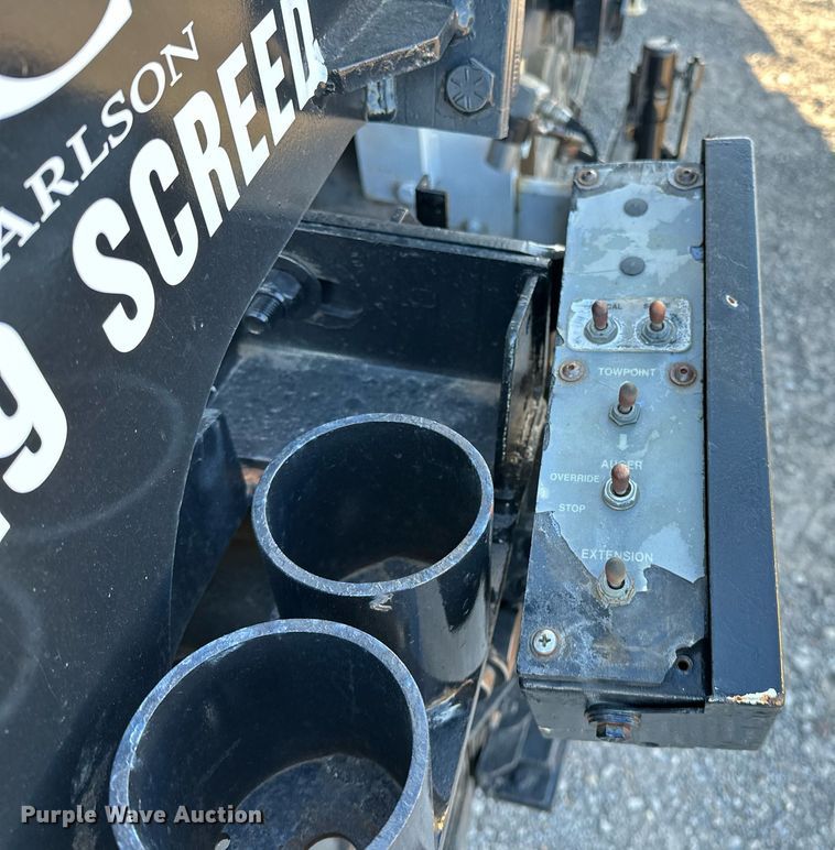 image for item NQ9470 2011 Roadtec RP-195E  paver