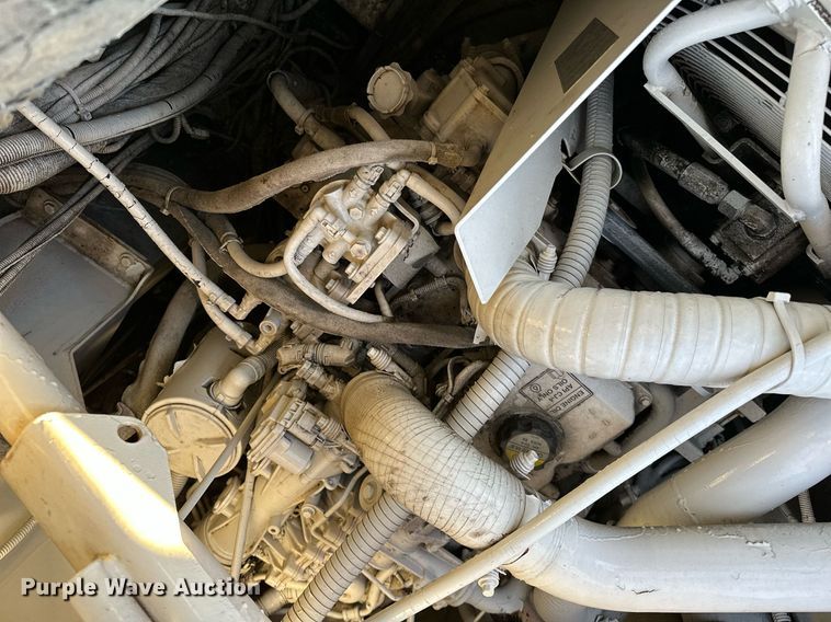 image for item NQ9470 2011 Roadtec RP-195E  paver